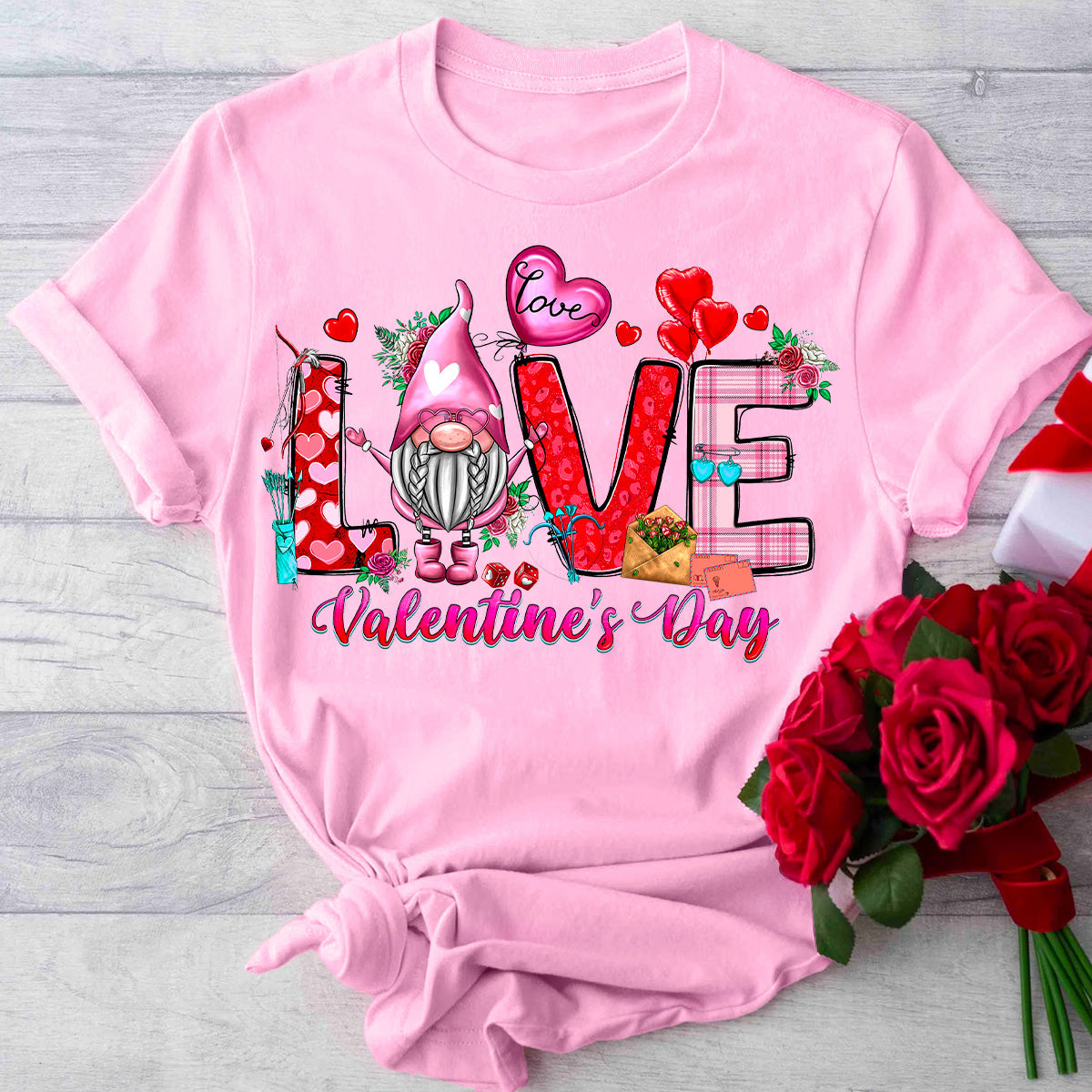 Love Valentine's Day With Gnome T-Shirt