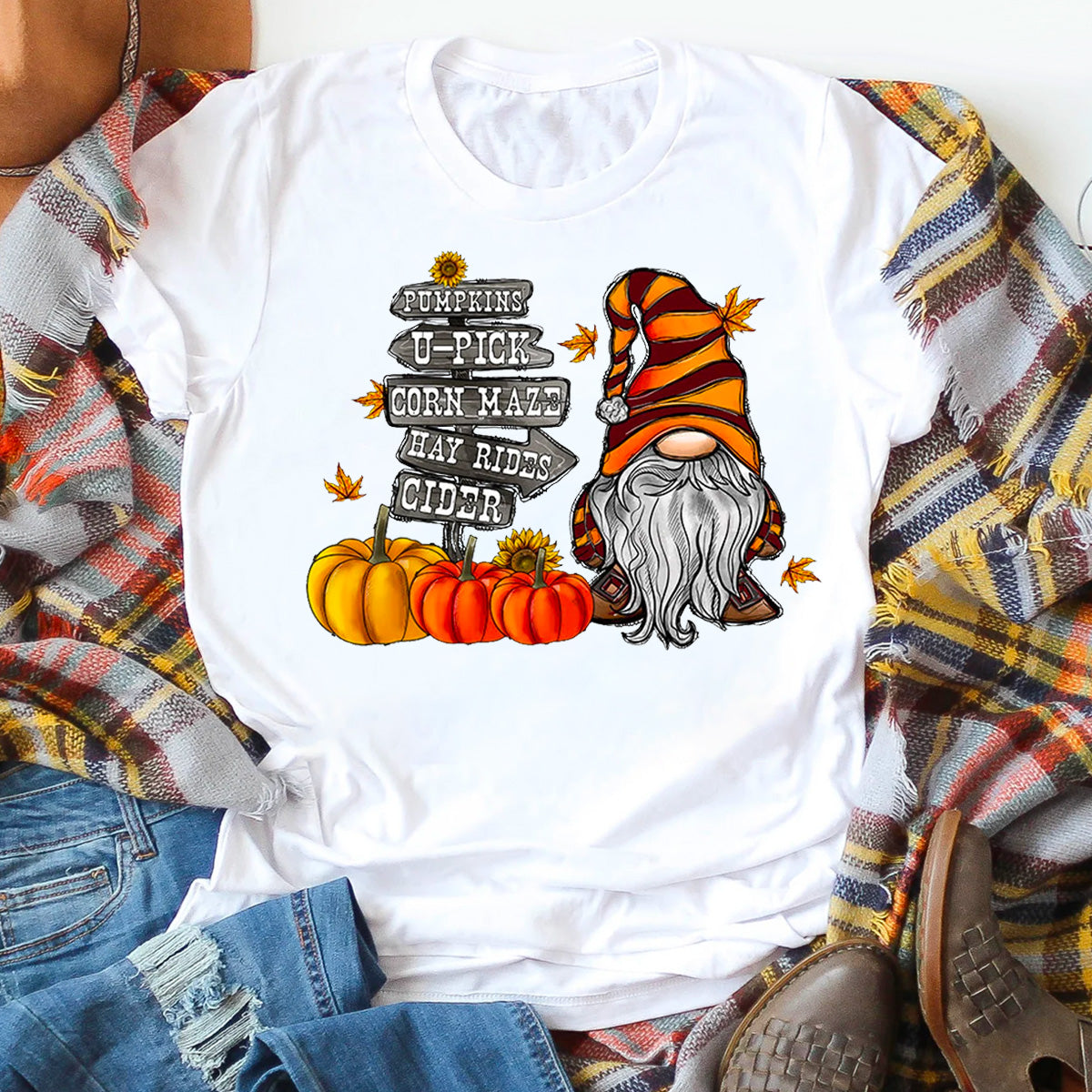 Pumpkin U Pick Corn Maze Hayrides Cider T-Shirt