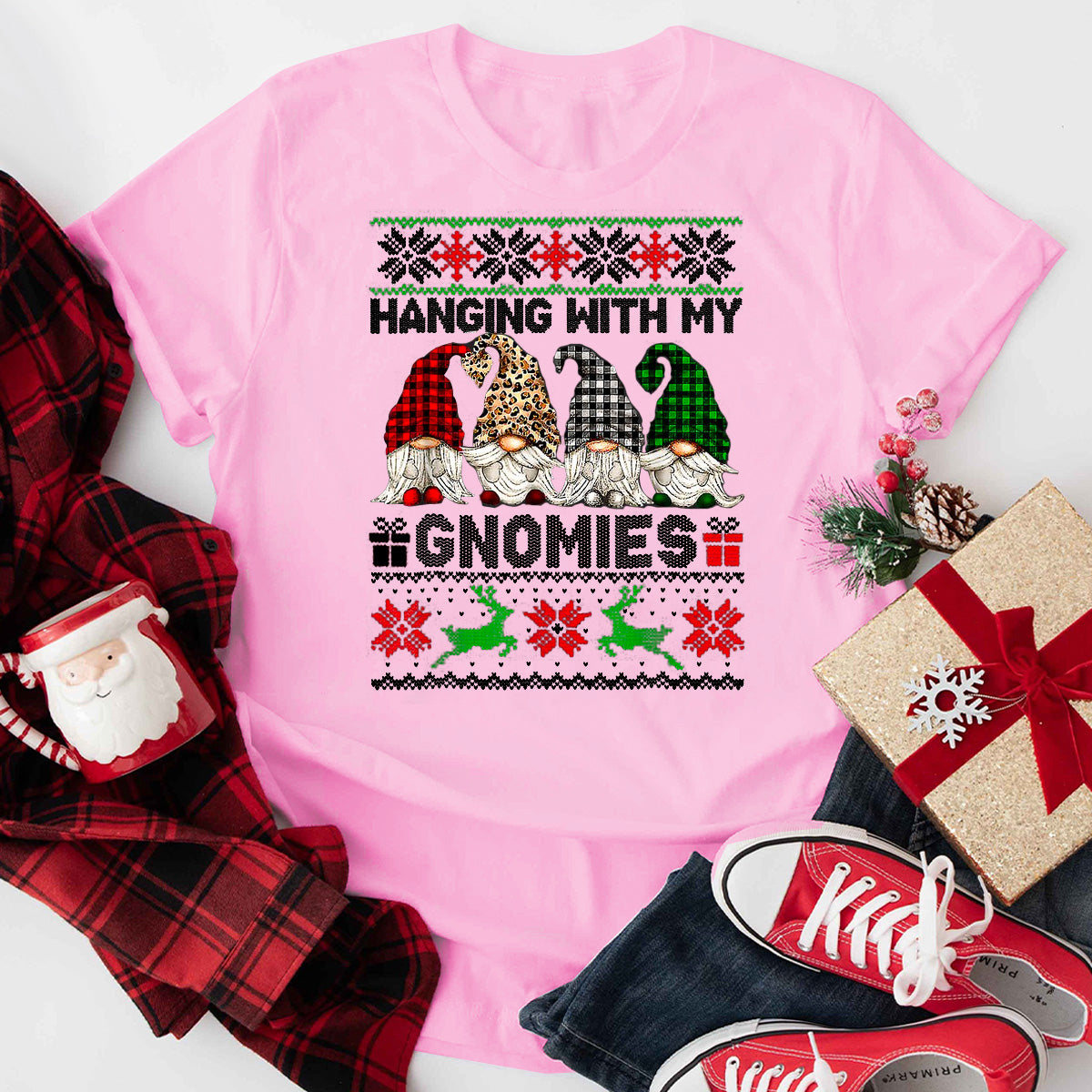 Hanging With My Gnomies Christmas Cute Gnomes T-Shirt